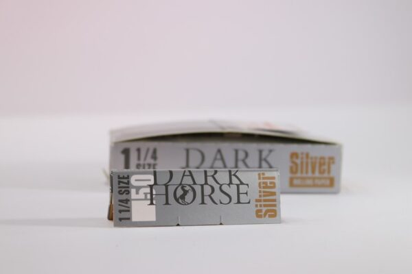 dark horse rizla 1 1/4 silver