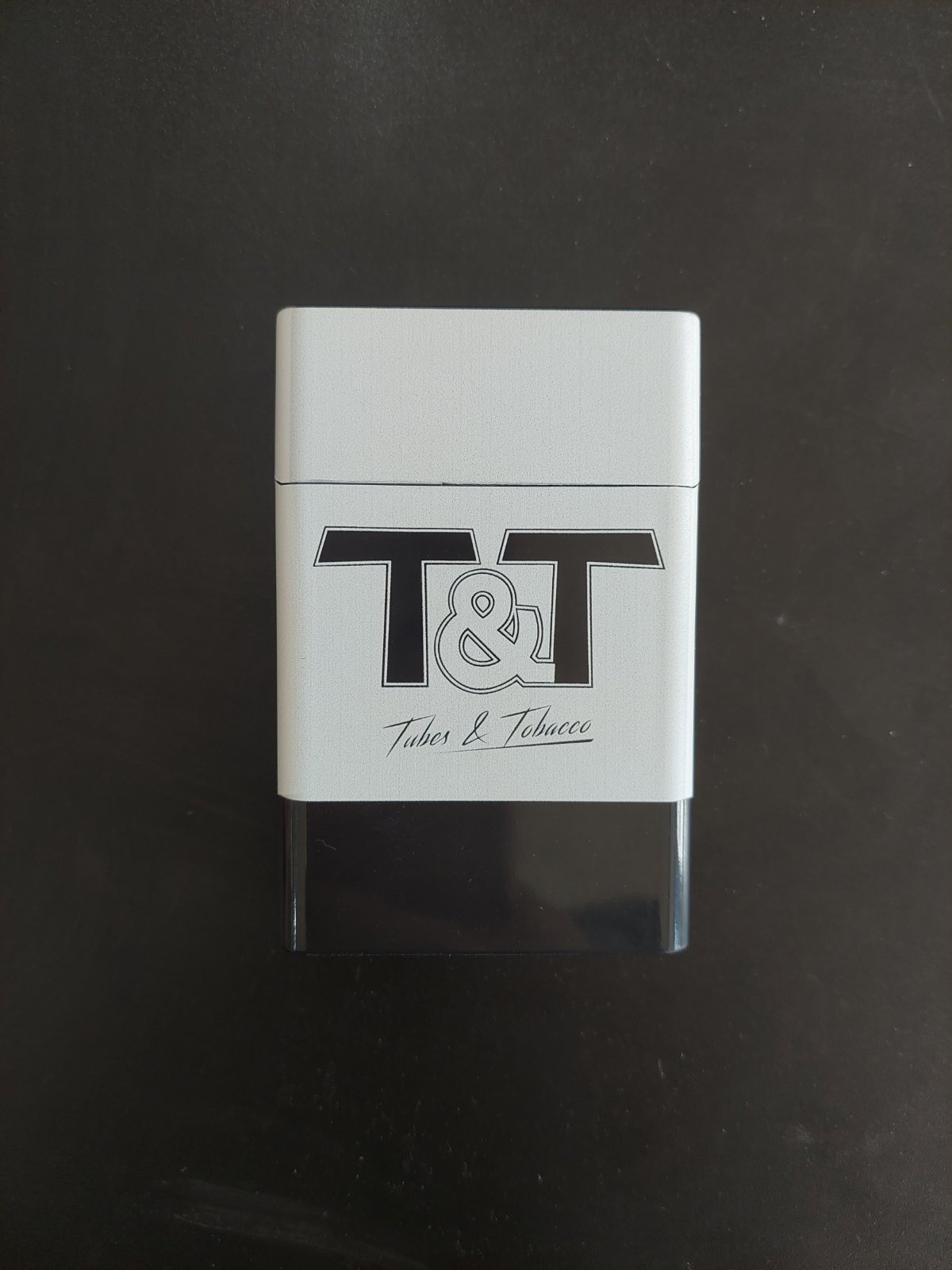 T&T Tabakera 1